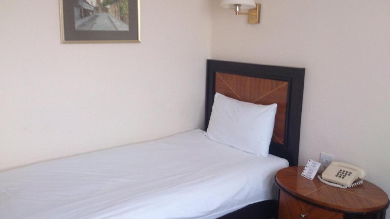 เดอะ รอยัล โฮเทล ฮัล Hotel Kingston upon Hull ภายนอก รูปภาพ